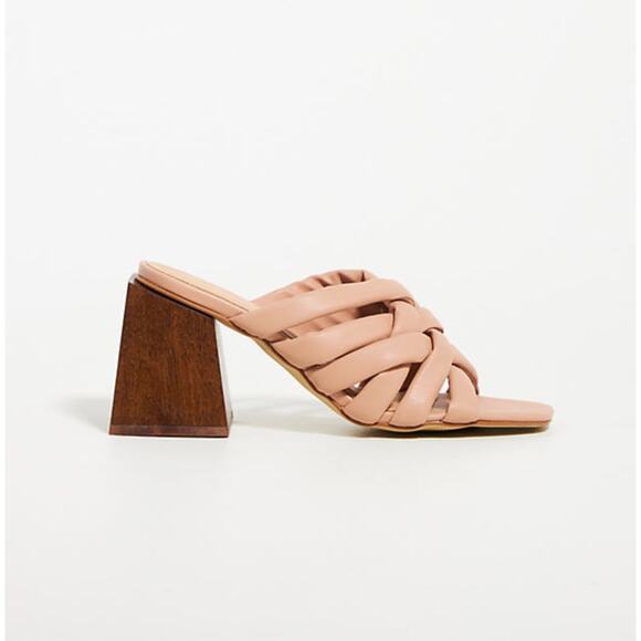 ANTHROPOLOGIE x RAPHAELLA BOOZ Puffy Wooden Block Heel Sandal Nude Blush Sz 6 - Picture 1 of 7